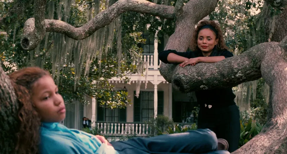 Eve's Bayou movie still black traditional practices in media